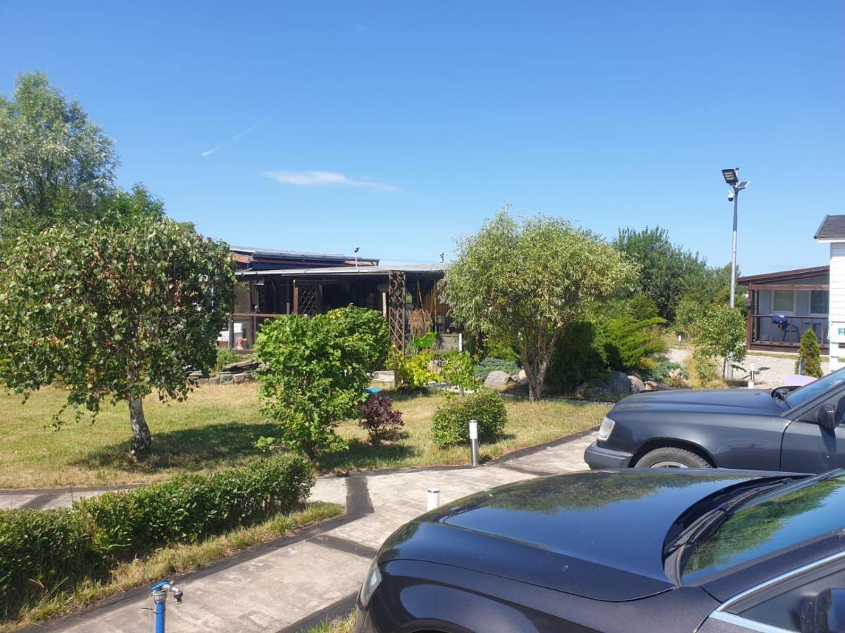 Szumi Domek Kołobrzeg Exteriör bild
